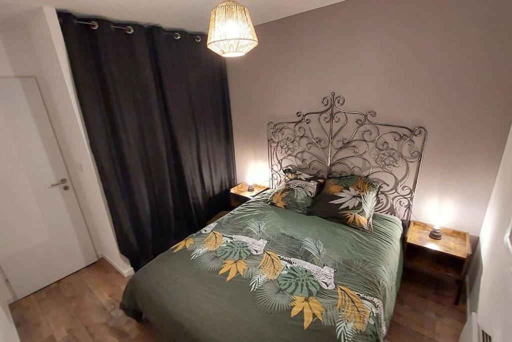Villa Maison Neuve Proche Station De Ski, 10 Couchages, Confort *